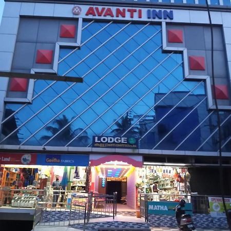 Avanti Inn Guruvāyūr Exteriör bild